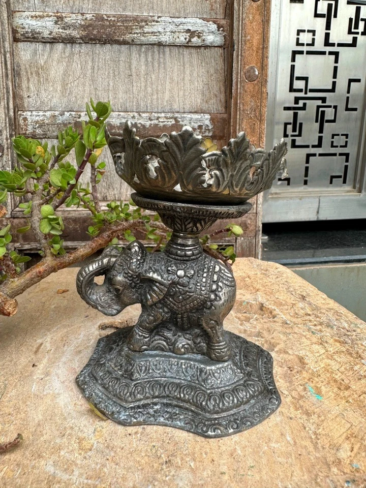 古董老式稀有原创金属雕塑雕像蜡烛架 — 第 2/4 张图片