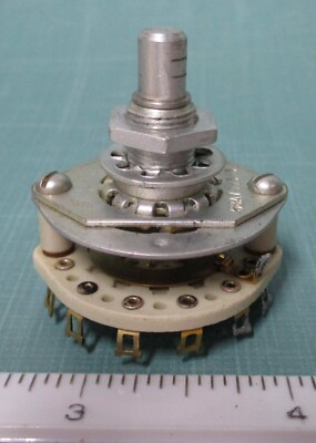 CENTRALAB CRL 125V Non-Shorting Short Shaft Single Pole 6-Position ...