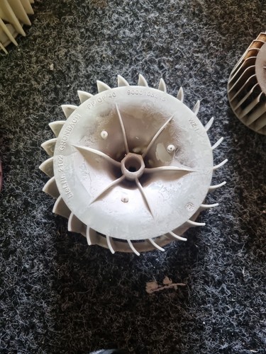 TROCKNER Lüfter Kühler Bosch Siemens KONDENSTROCKNER 9000105515