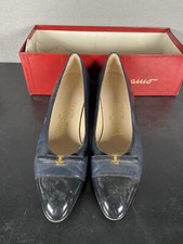 VINTAGE Salvatore Ferragamo BOW NAVY LOW PUMPS SZ 7 B IN BOX
