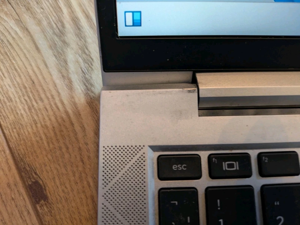 HP Elitebook 835 G8 Ryzen 5 5650U 2.3GHz 8GB 256GB SSD 13.3" Touchscreen 5090 - Image 3 of 4