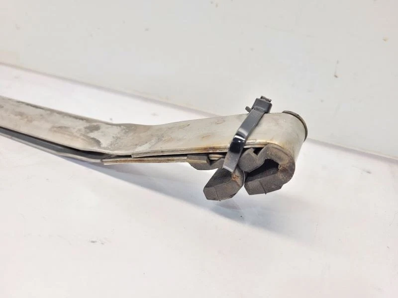 BMW 330CI 2002 (3,0 L/AT) correas del tanque de combustible *solo* Foto 3 de 4