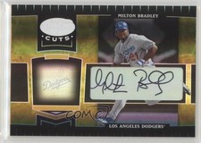 2004 Leaf Certified Cuts Marble Gold Signatures 5/25 Milton Bradley Auto 0a6