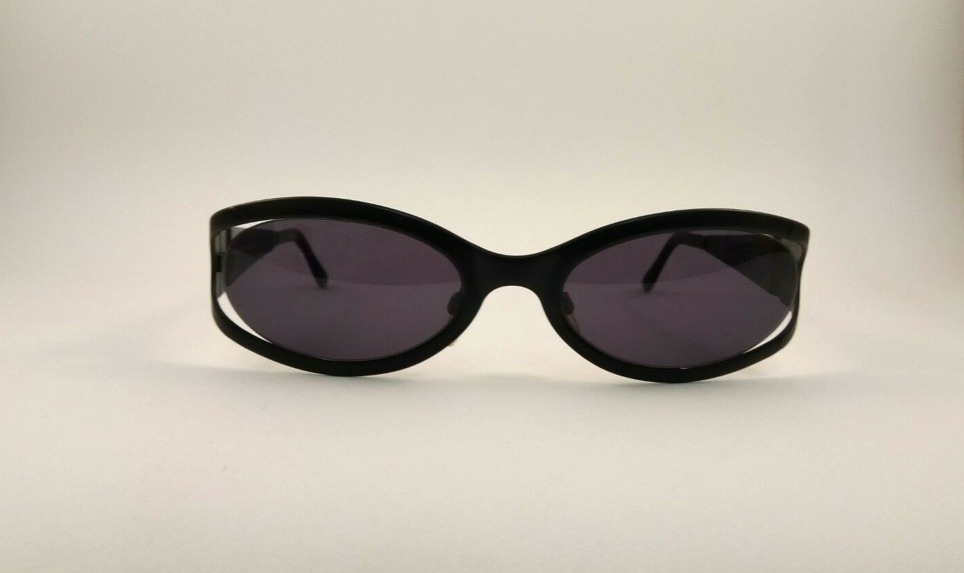 occhiali da sole Yves Saint Laurent made in Italy