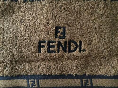 Fendi Cotton 100% Bath Towel 60(23.6in) x 120 cm(47.2in Fendi Cotton 100% Bath Towel 60(23.6in) x 120 cm(47.2in