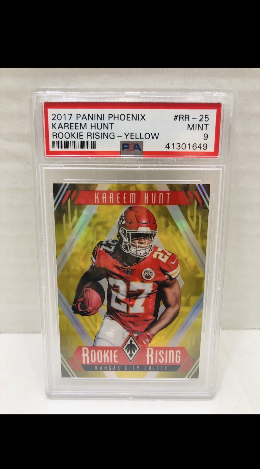 Kareem Hunt Panini Phoenix Rookie Rising #RR25 Yellow