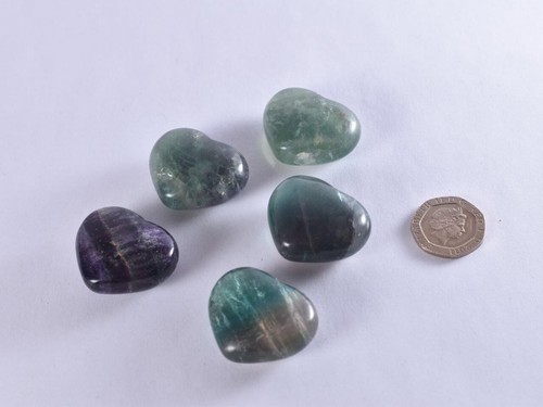 NATURAL RAINBOW FLUORITE CRYSTAL POLISHED HEART BEAUTIFUL HEALING STONE 1x 32mm - Picture 6 of 6