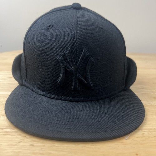 New Era Clean Cut Flip Down New York Yankees Mens Style - Picture 2 of 9