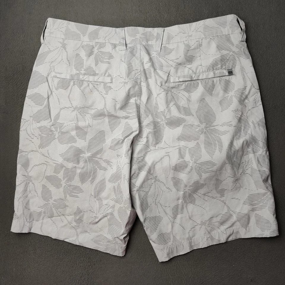 Pantalones Cortos Travis Mathew Para Hombre 33 Gris Hoja Golf Hawaiano Elastizado Rendimiento Floral Foto 3 de 4