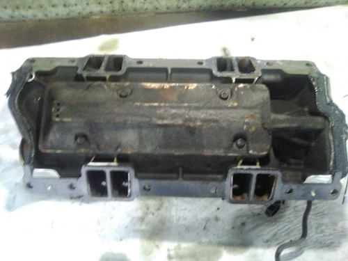 96 Chevrolet Corvette Intake Manifold 8-350 5.7 Liter  - Picture 3 of 12