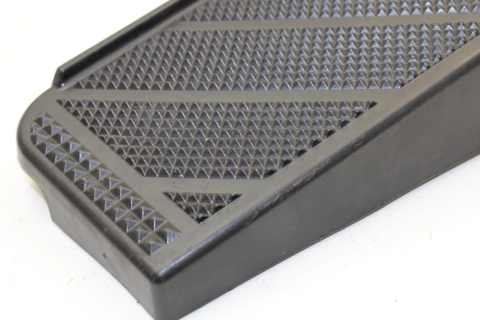 2000 Yamaha Venture Xl Oem Left Rear Foot Rest 8DM-27431-00-00 SY119 - Image 3 of 4