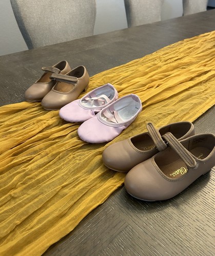 LOT Dance Class Mary Jane Tap Shoes Kids size 9 & 8.5, Pink Ballet Flats (9)