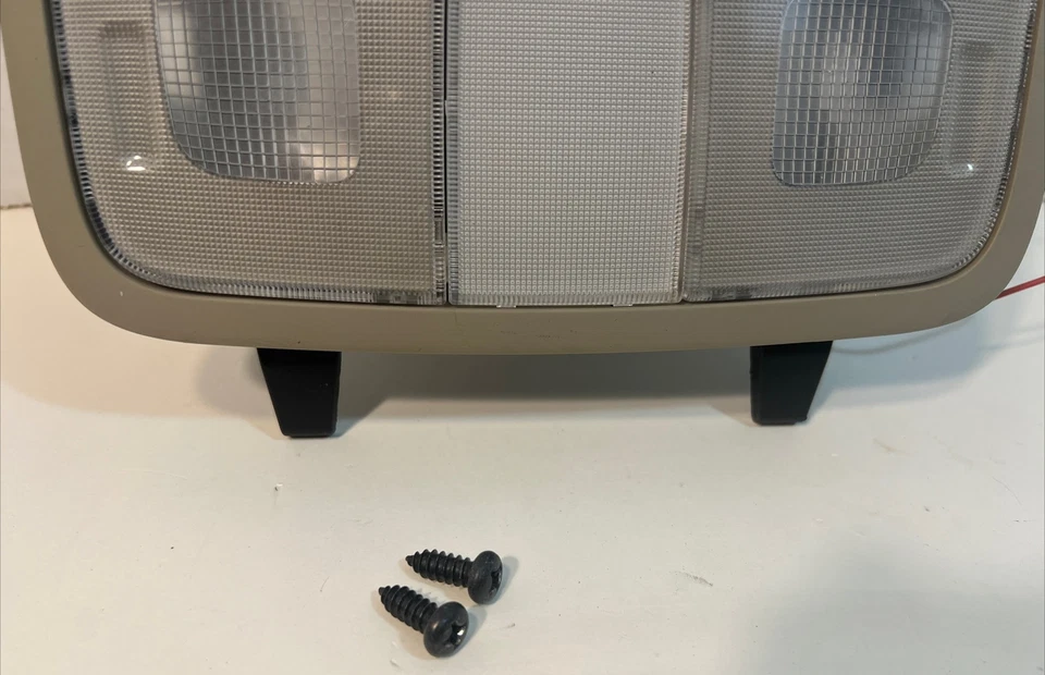 07-10 OEM Hyundai Elantra techo central delantero cúpula luz lámpara beige Foto 2 de 4