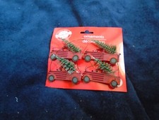 Christmas House Ornaments 4 Red Pick-Up Truck with Tree New