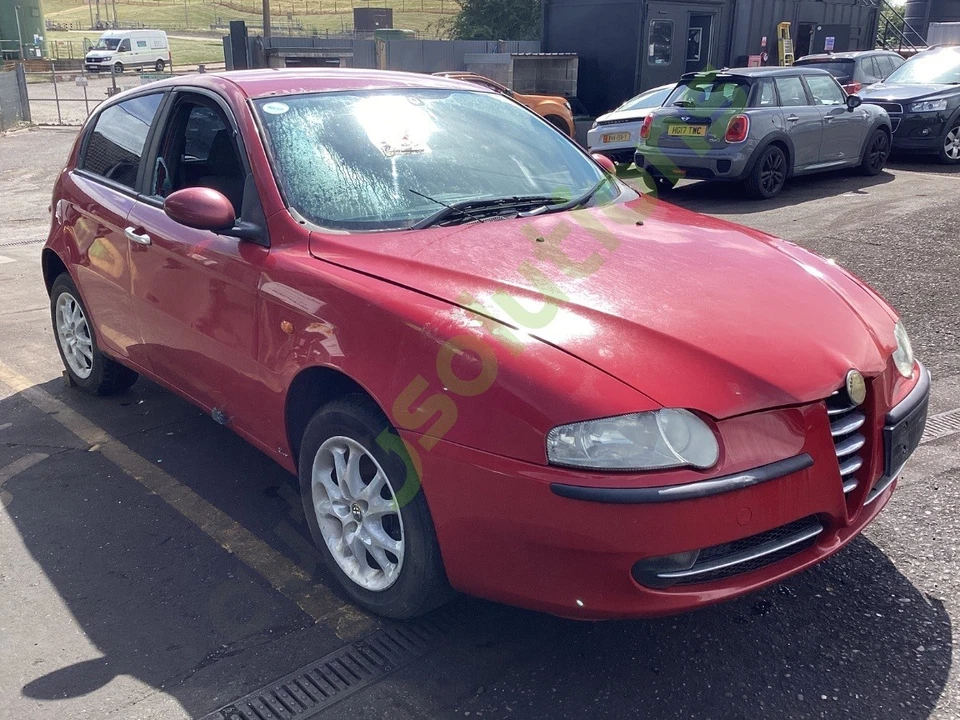 ALFA ROMEO 147 2001-04 Manual del Propietario Foto 3 de 4