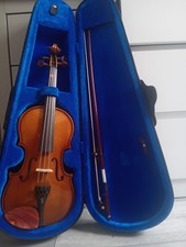 Stentor Student 1 1/2 Violin With Bow And Carry Case,barely used.Good condition