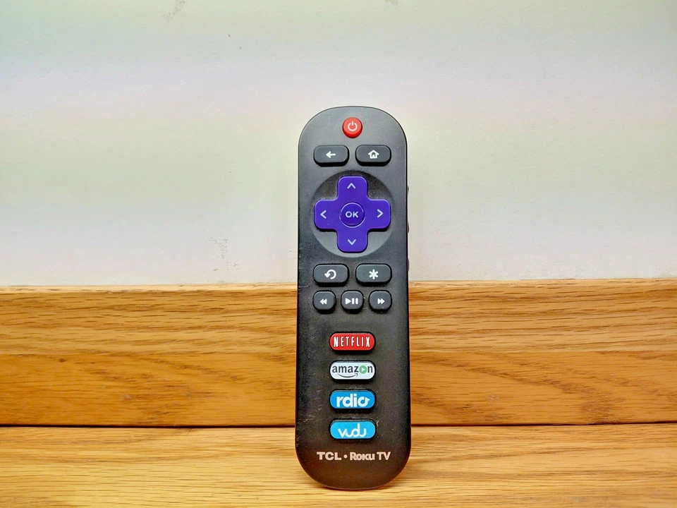 TCL 32” S-Series Roku Smart LED HD TV (Model 32S3700) – Excellent Condition - Image 4 of 4