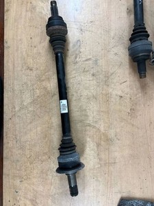 BMW 5 F10 F11 2015 Rechts Antriebswelle hinten 7581016 Benzin 331kW DEA2893