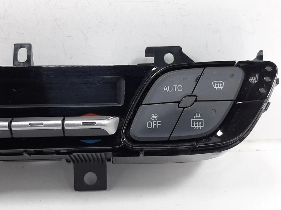 TOYOTA C-HR 2020 Heater Control Panel 55900F4440 - Image 3 of 4