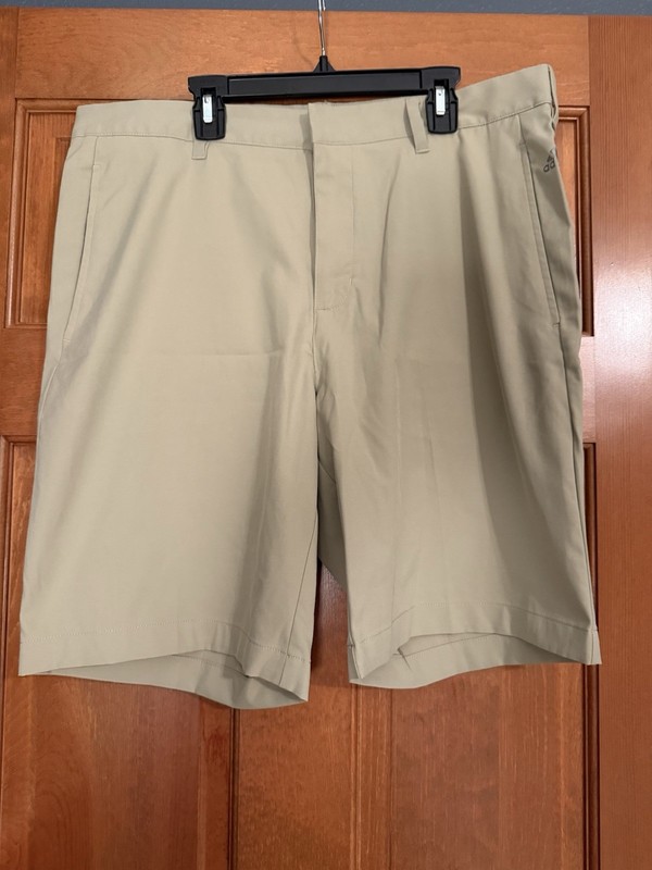 Adidas Men’s Golf Performance Shorts Size 34 Khaki Beige Stretch