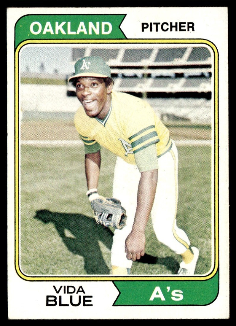 1974 Topps Baseball Card Vida Blue Oakland Athletics #290 EX-MT