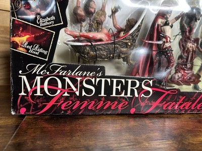 2006 FEMME FATALES MCFARLANE'S MONSTERS SPECIAL EDITION DELUXE 3PK