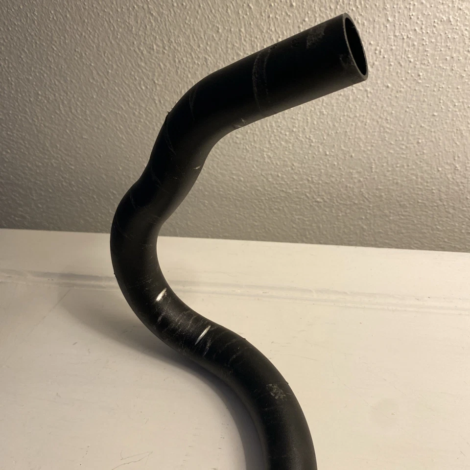 Guidão Salsa Moto Ace curto n’ raso preto 45cm largura 26,2mm diâmetro - Imagem 4 de 4