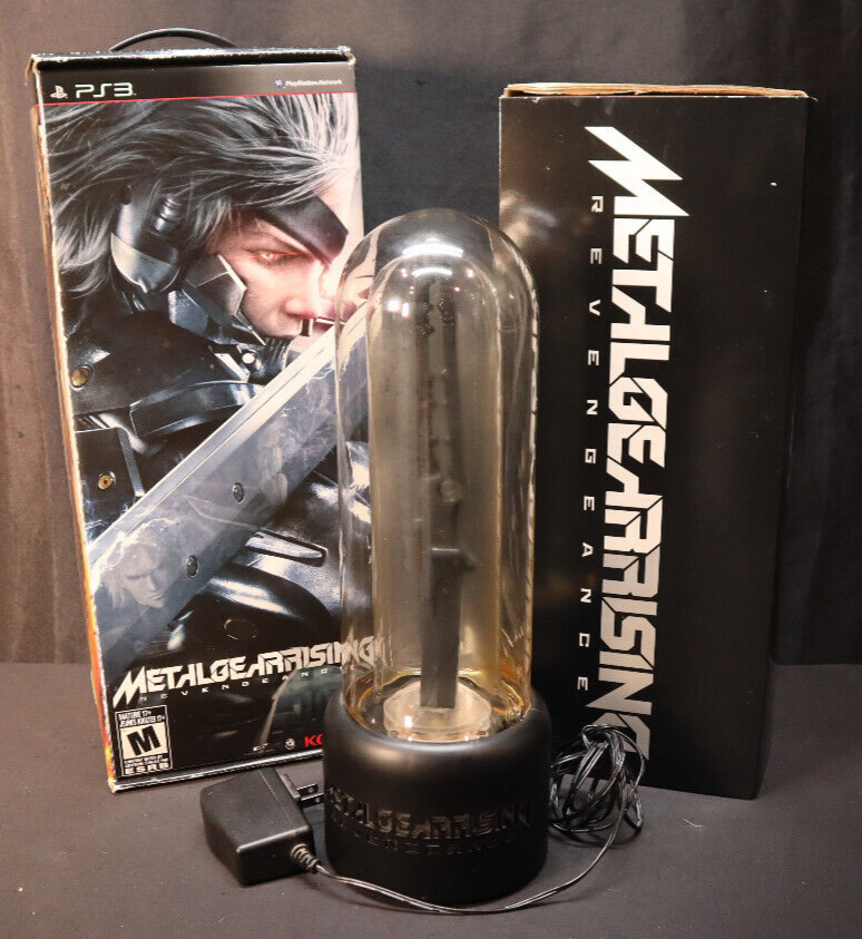 Metal Gear Rising Revengeance Collector's Edition Lamp Only In Box