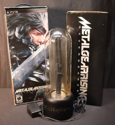Metal Gear Rising Revengeance Collector's Edition Lamp Only In Box