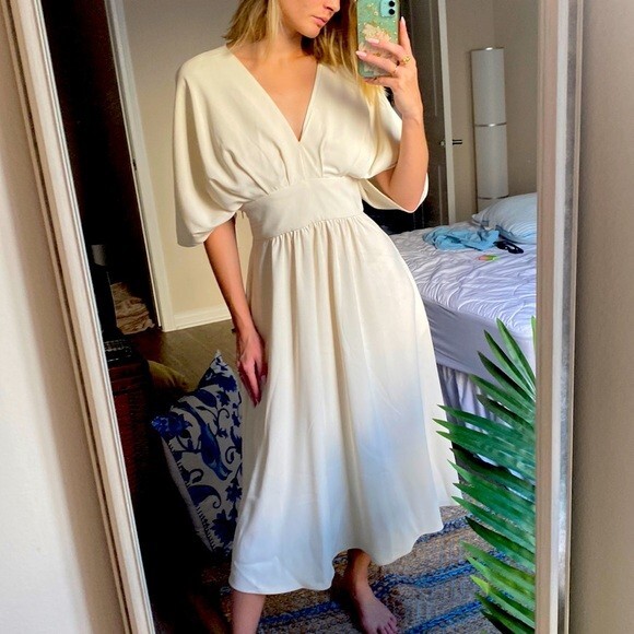 Alexia Admor New York Women's August Draped Midi Fit Flare Cream Dress. Sz 8 Alexia Admor New York Women's August Draped Midi Fit Flare Cream Dress. Sz 8
