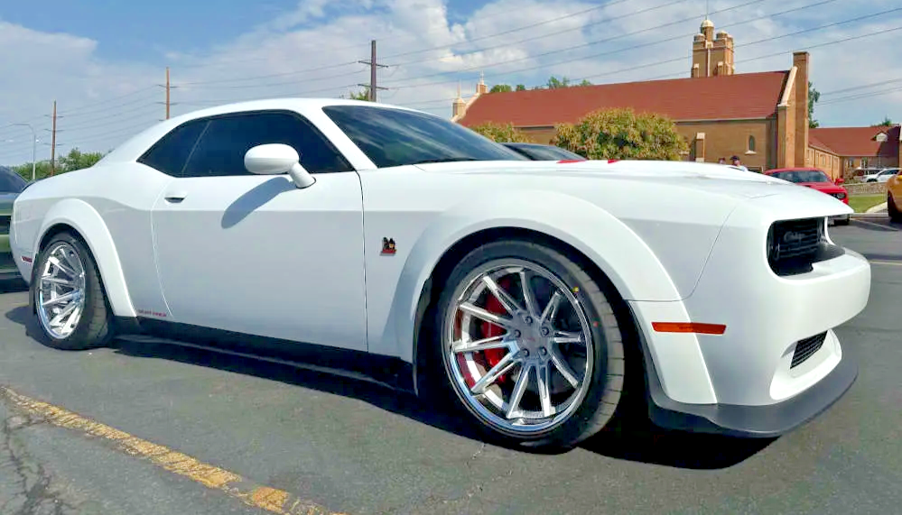 FERRADA CM2 MACHINED SILVER WHEELS RIMS FOR DODGE CHALLENGER SRT