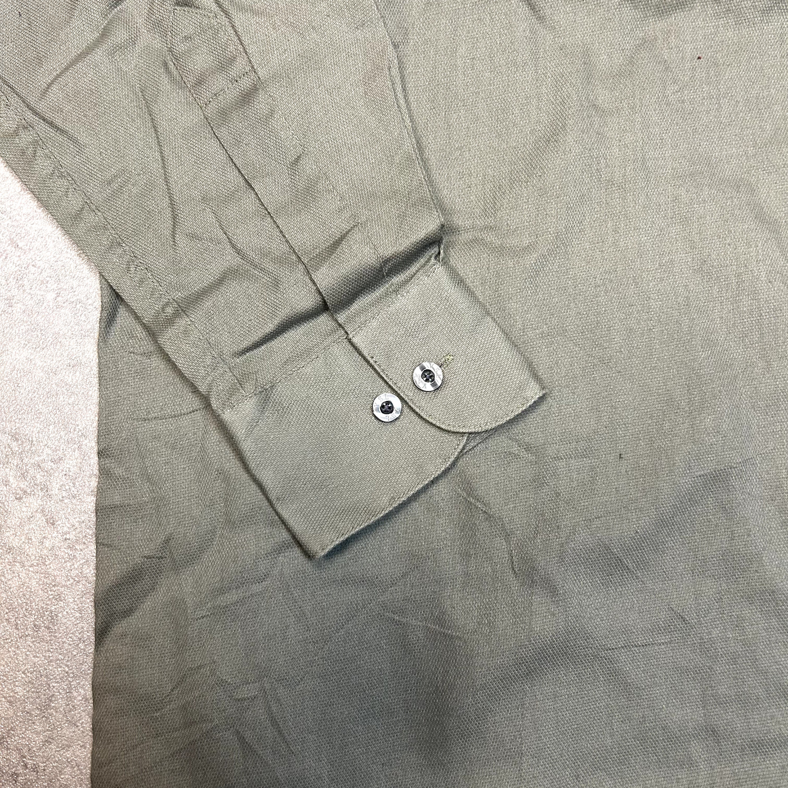 Yves Saint Laurent Shirt Mens Large USA Long Sleeve Button Up Top, Green image 5
