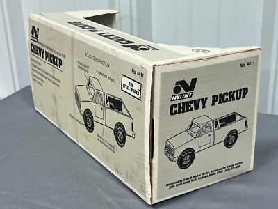 ARCTIC CAT Motorsports 1 Chevy Pickup Truck NIB NYLINT Artic