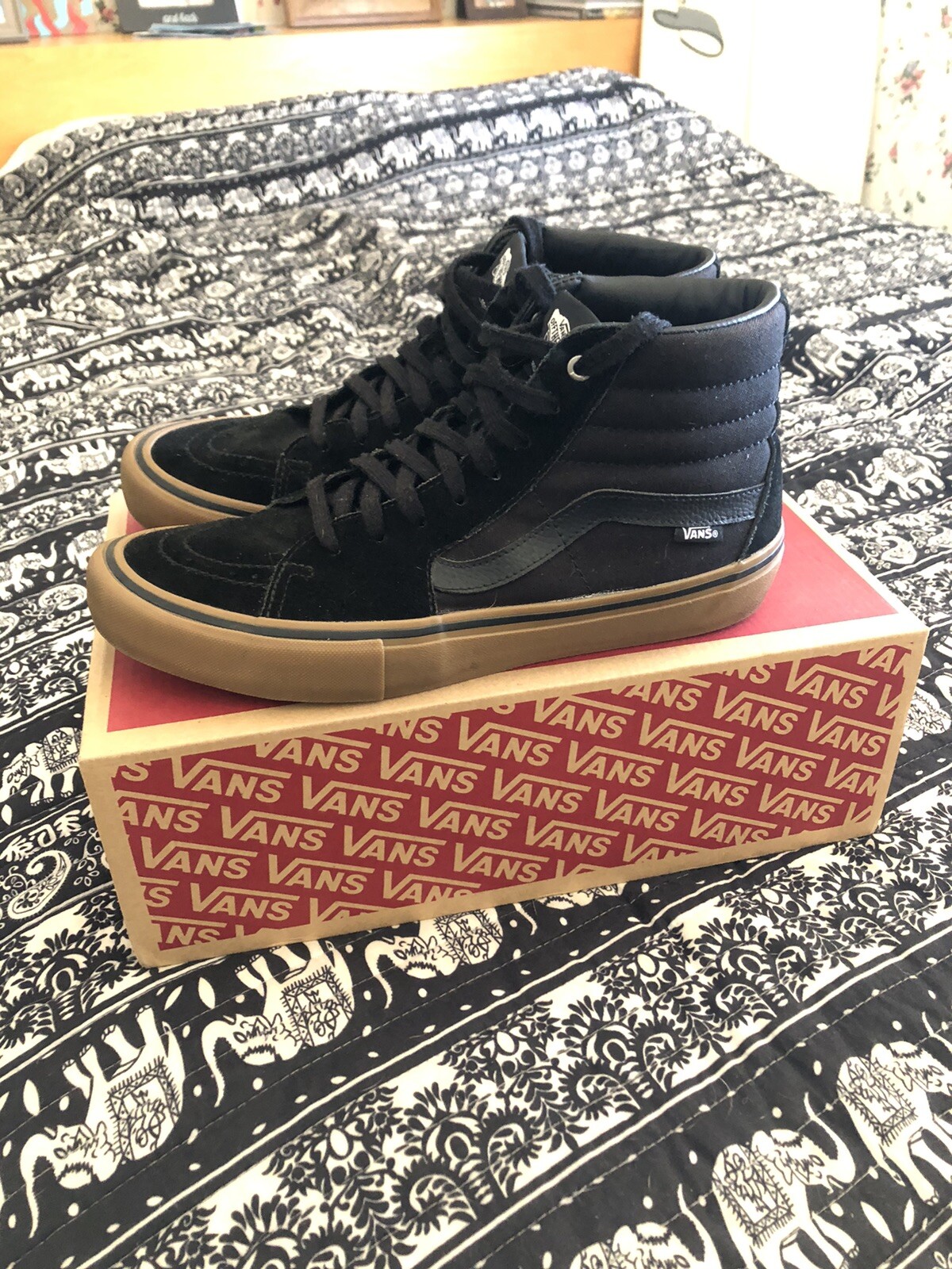VANS Sk8 Hi Pro Classics shoes size 10 