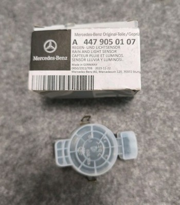 V Klasse Mercedes Benz RLS Regensensor & Lichtsensor A4479050107 Neu Original 