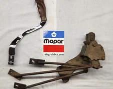 72-74 MOPAR B Body Hurst Pistol Grip 4 spd bench seat shifter w rods & mechanism