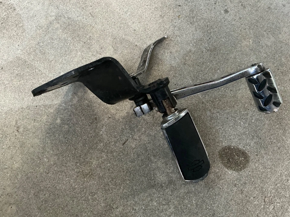 1999 Harley softail Front Mid Left Foot Peg & Shifter Set - Image 4 of 4