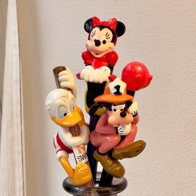 Disney Vintage Pencil Set with Minnie Mouse, Donald Duck & Gaffy