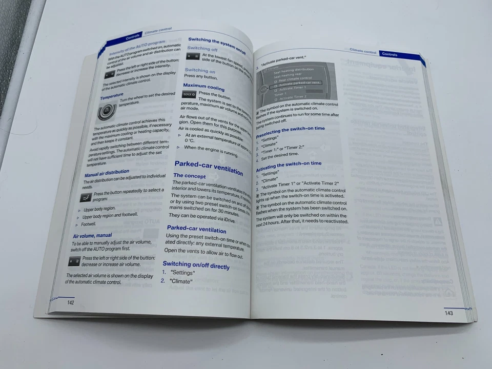 2012 BMW 528i Sedan conjunto manual do proprietário com estojo fabricante de equipamento original B03B45053 - Imagem 4 de 4