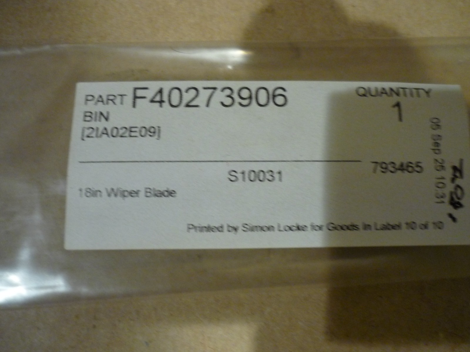 Ferrari 208-308 - 18 Inch Wiper Blade (NEW) - P/N 40273906