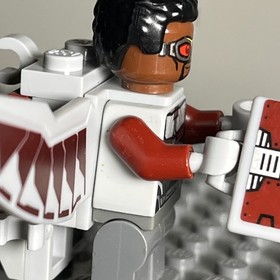 LEGO FALCON + jetpack minifigure MARVEL set 76050 sh261 sh0261 - 2S