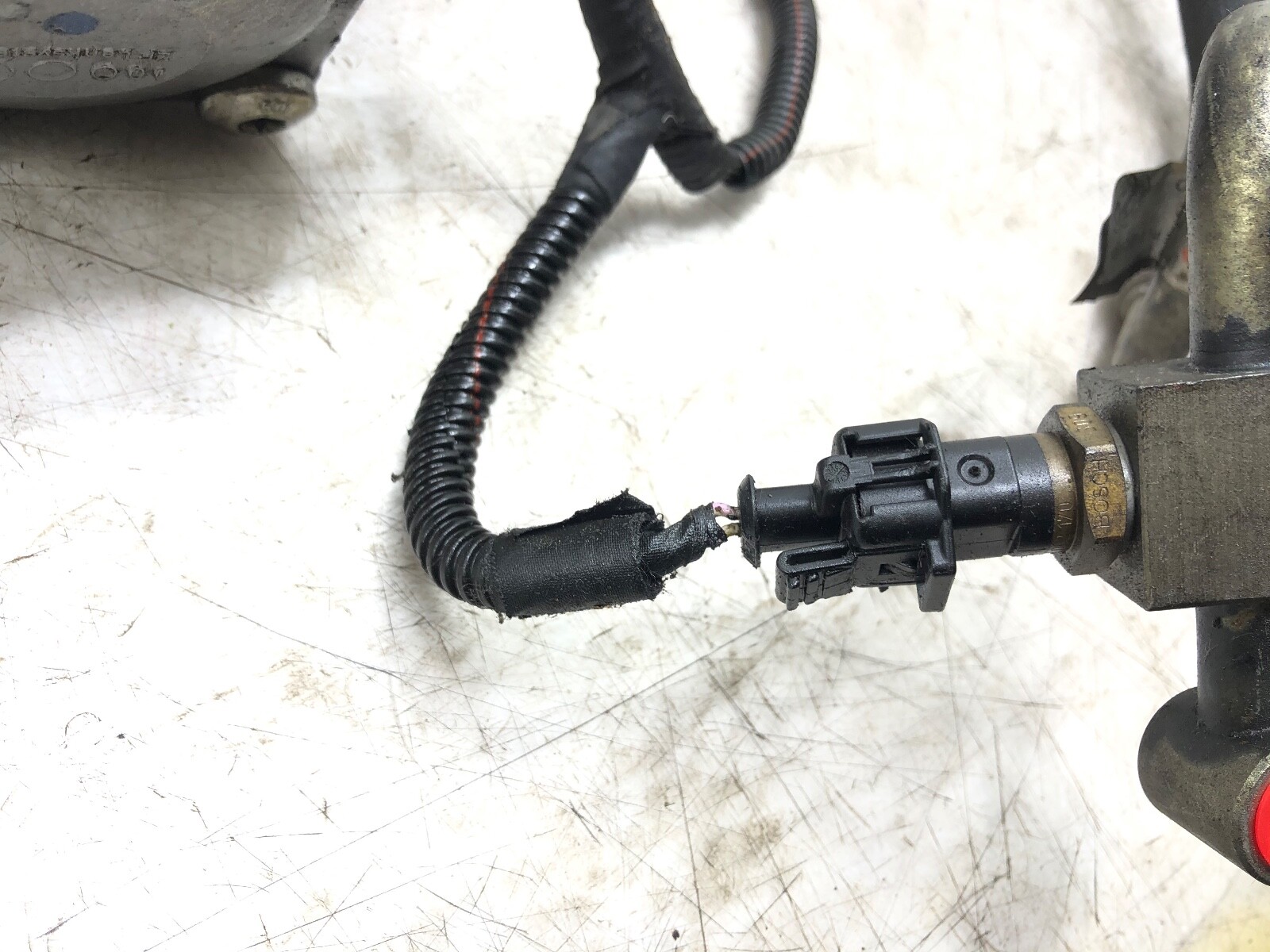 2014-2019 MASERATI GHIBLI 3.0L V6 AUXILIARY WATER PUMP OEM.