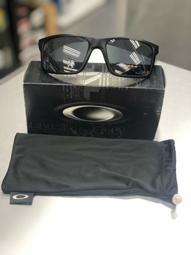 Oakley Mainlink OO9264-2757 Matte Black 