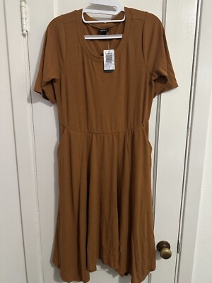 Torrid Dark Mustard Brown Short Sleeve Ribbed Hank Hem Midi