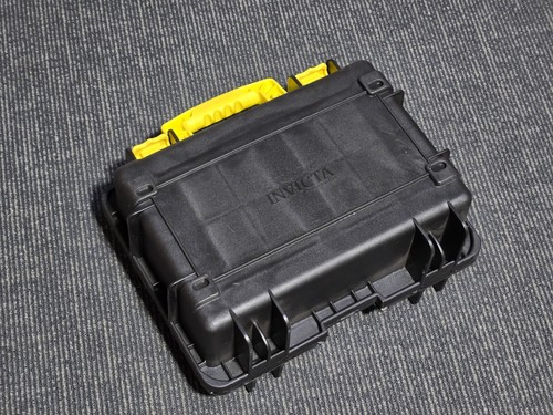 Invicta Watch Collector Case 8 Slot Black/Yellow Original Dive Case Watch Box - Picture 5 of 5