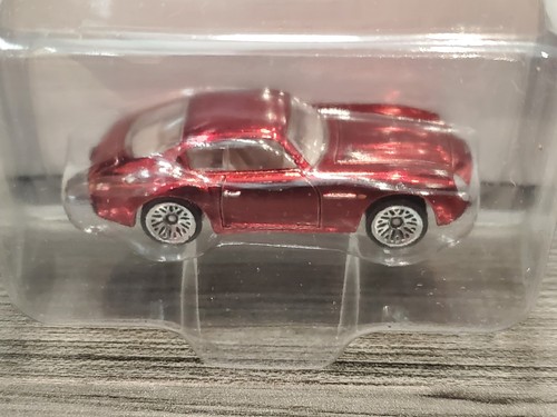 HTF Hot Wheels Classics Aston Martin DB4 GT Zagato Red S5 23/30 1:64 Diecast NIP - Picture 5 of 9