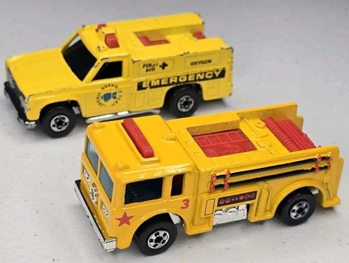 Hot Wheels Blackwall Lot Of 2 Fire Eater Yellow Engine & Truck Vintage
