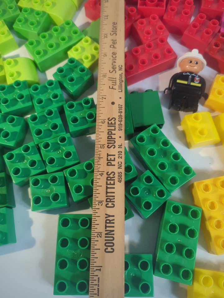 Lot Of 157 Mega Bloks Building Blocks Ages 3 up Preschool Toy 2+ LBS Mixed Lot  - Image 2 of 4