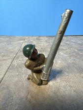 SOLDIER  AA GUN BARCLAY MANOIL