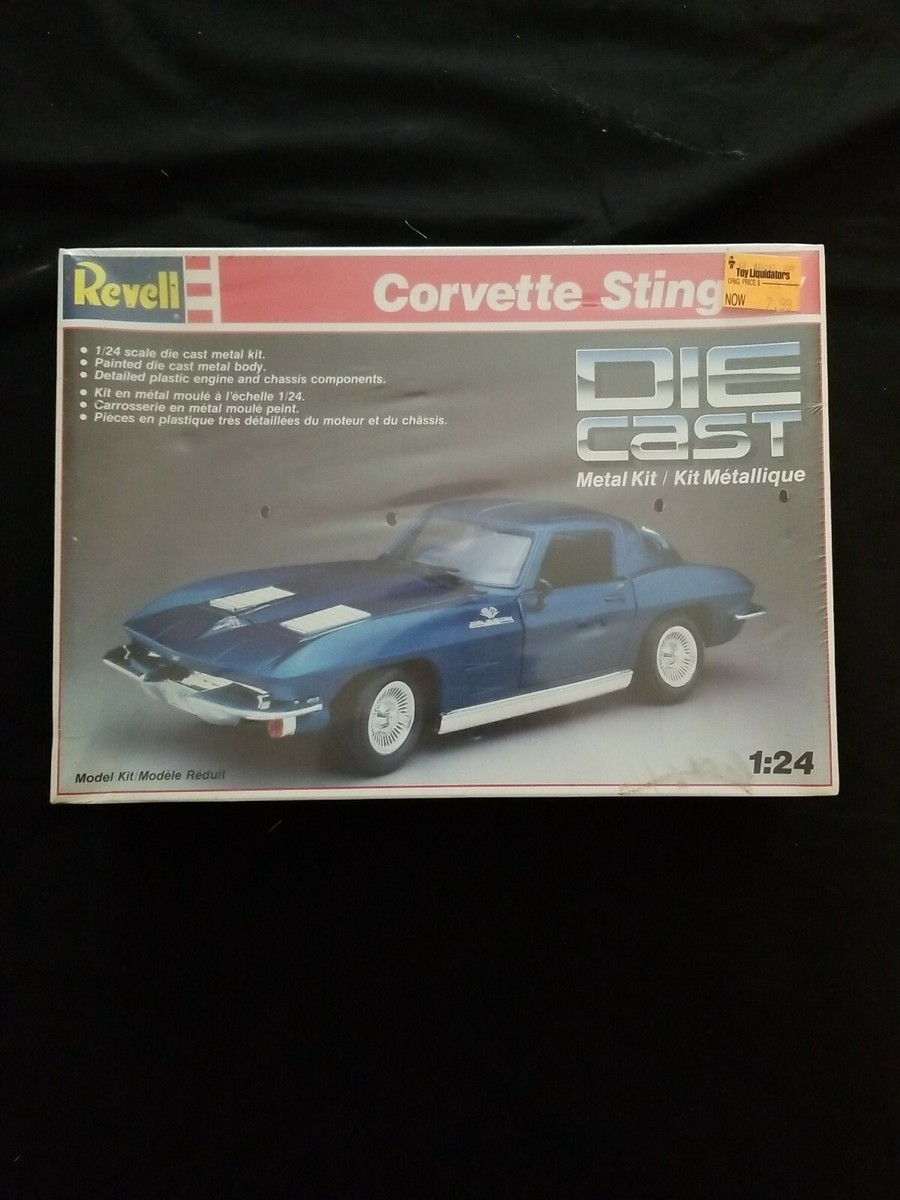 🔥🚘 1963 CORVETTE STINGRAY Revell 1:24 C2 Die Cast Metal Model